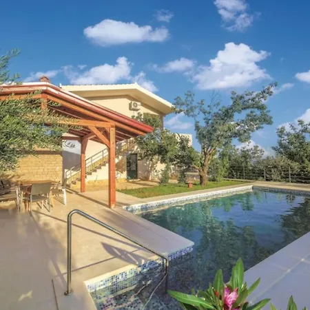 VILLA BOLERO, Split - Kaštel Stari * Kaštel Stari